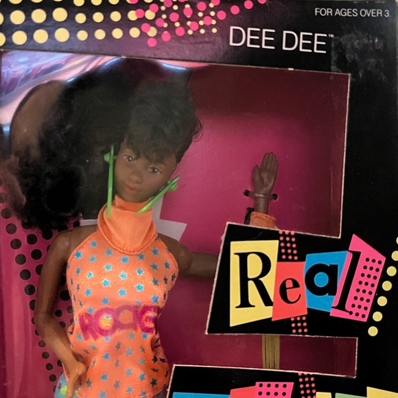 Barbie and Rockers “Dee Dee” Real Dancing Action - Picture 6 of 7